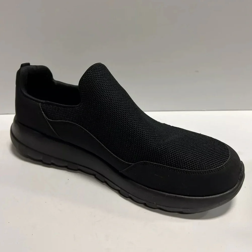 Skechers Men’s Go Walk Max Privy Sneakers Black, Size 12.5 EWW.
